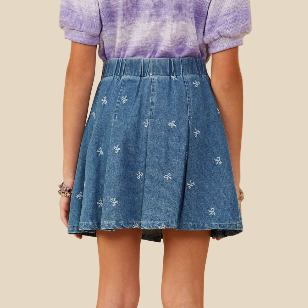 Bow Printed Pleated Denim Skirt