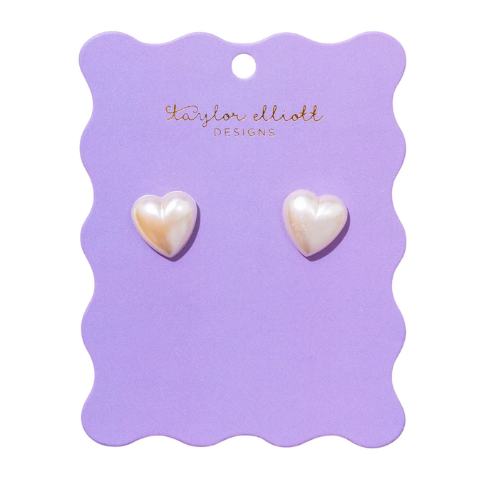 Stud Earrings Pearl Hearts - Meredith