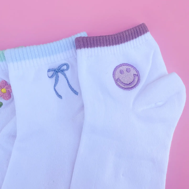 Embroidered Ankle Socks