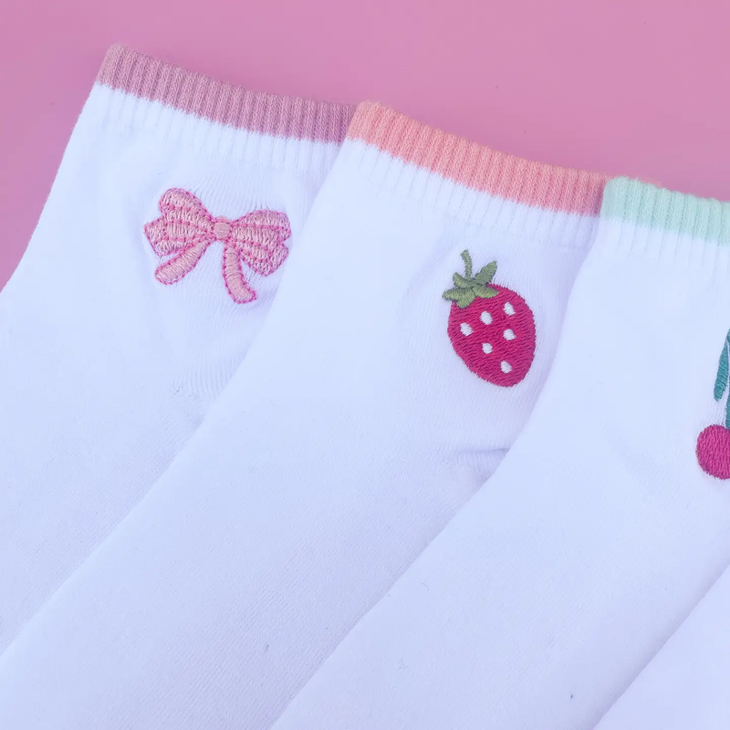 Embroidered Ankle Socks