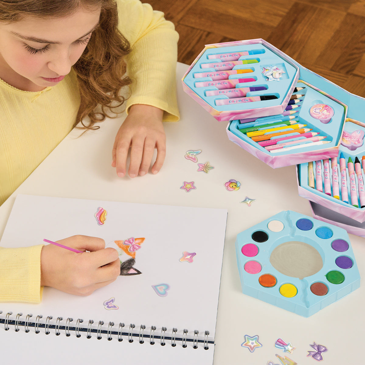 Creative Heart Art Set