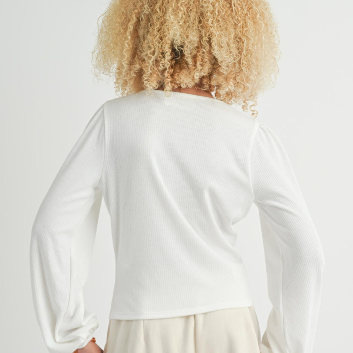 Loulou Square Neck